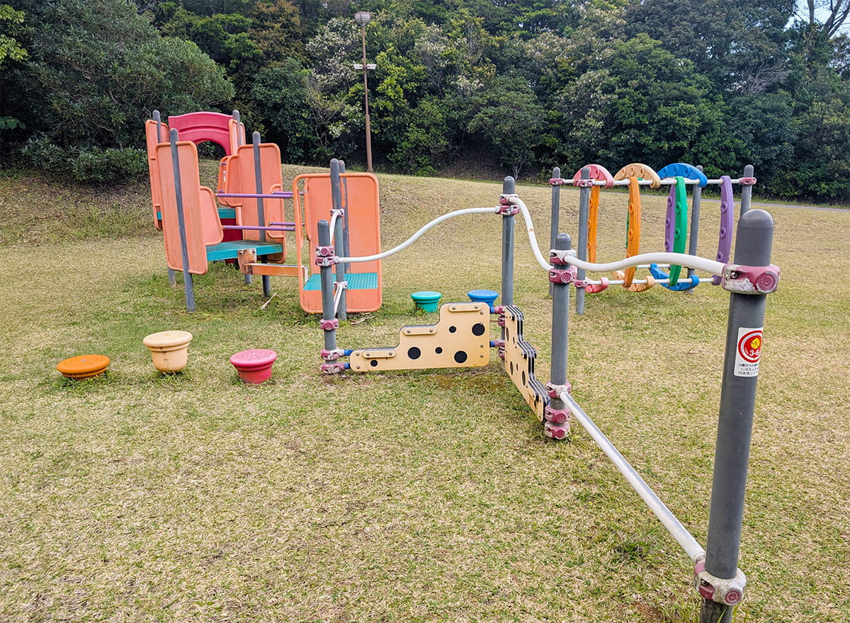 幼児遊具広場